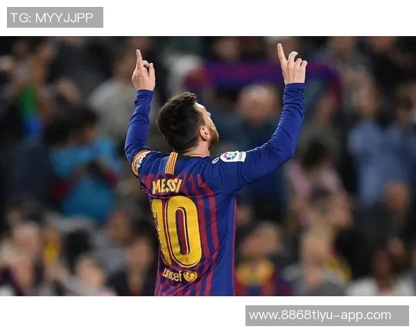 梅西神秘现身诺坎普引发热议超巴萨官方宣传效果